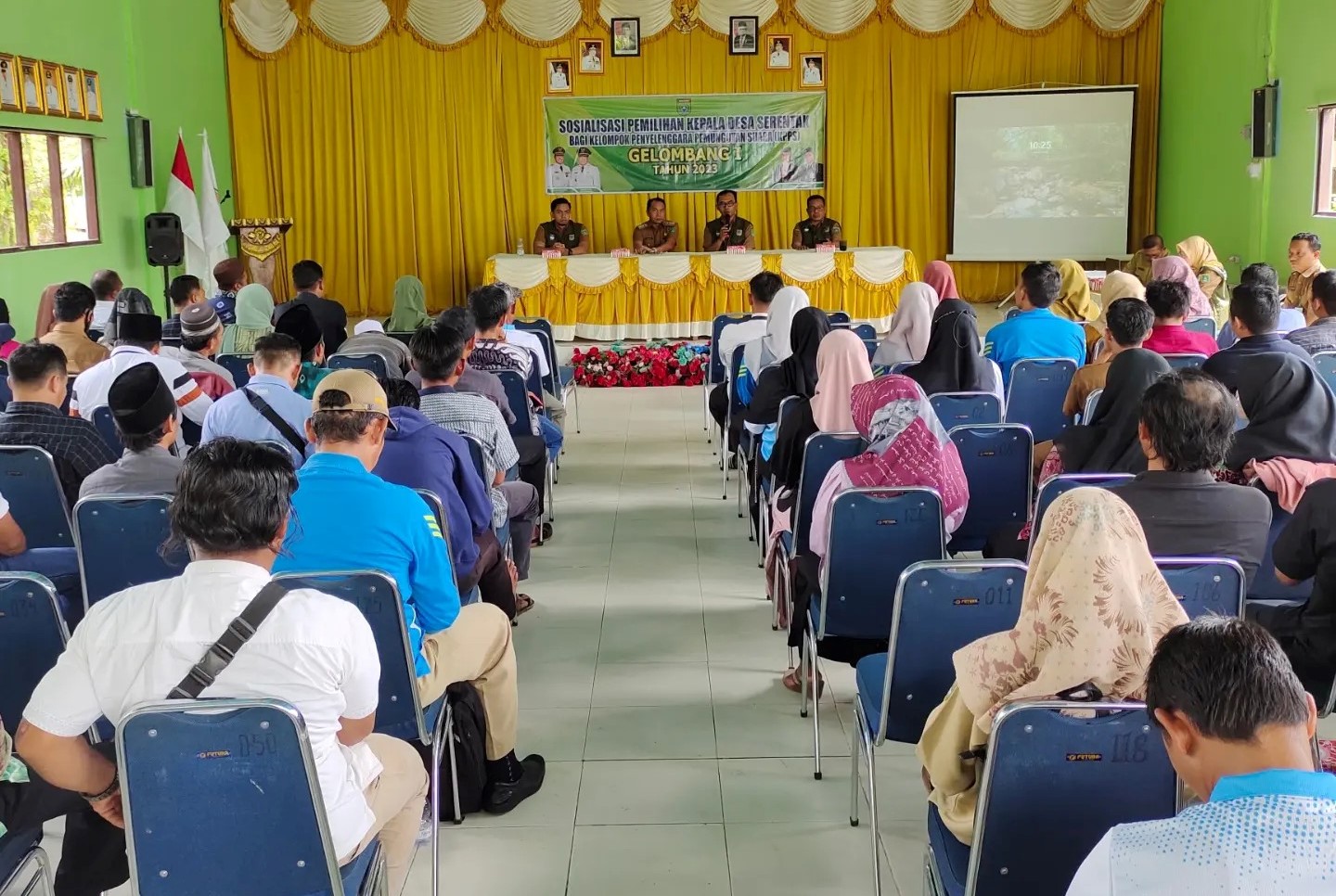 KPPS KECAMATAN SUNGAI LOBAN DAN ANGSANA IKUTI BIMTEK SEKALIGUS SOSIALISASI PILKADES